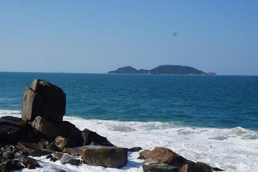 Morro das Pedras Beach - A mosaic of rocks covered by the sea.
If you're lucky you can still spot whales in this region. In winter they usually come south to breed and feed.
