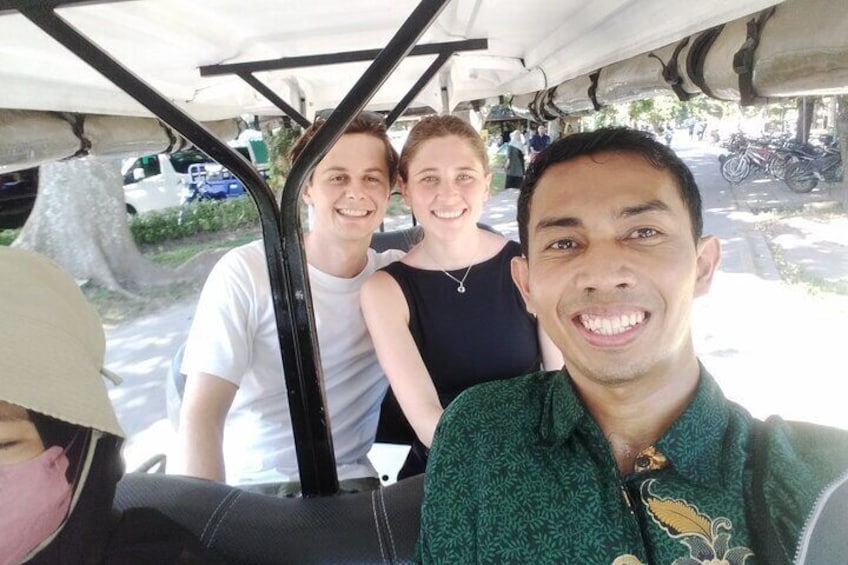 Take a golf car in Prambanan.