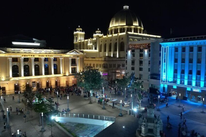 Express tour of the Historic Center of San Salvador