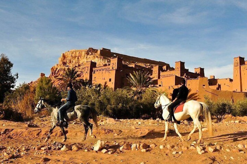 5 Days tours from Tangier to Chefchaouen, Fez, Merzouga Desert and Marrakech