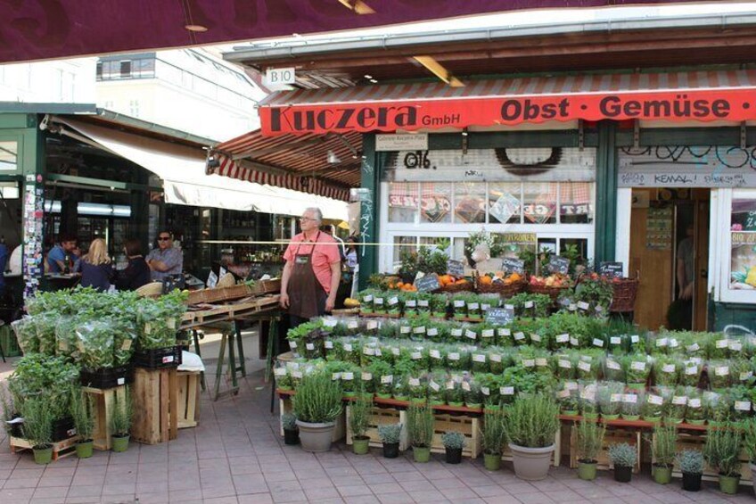 Famous Kuczera Green Grocerys