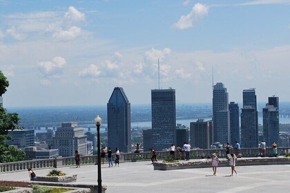 City tour; afternoon in Montreal