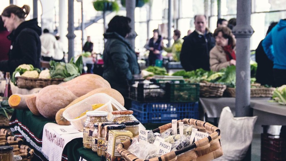 Food market in Tolosa