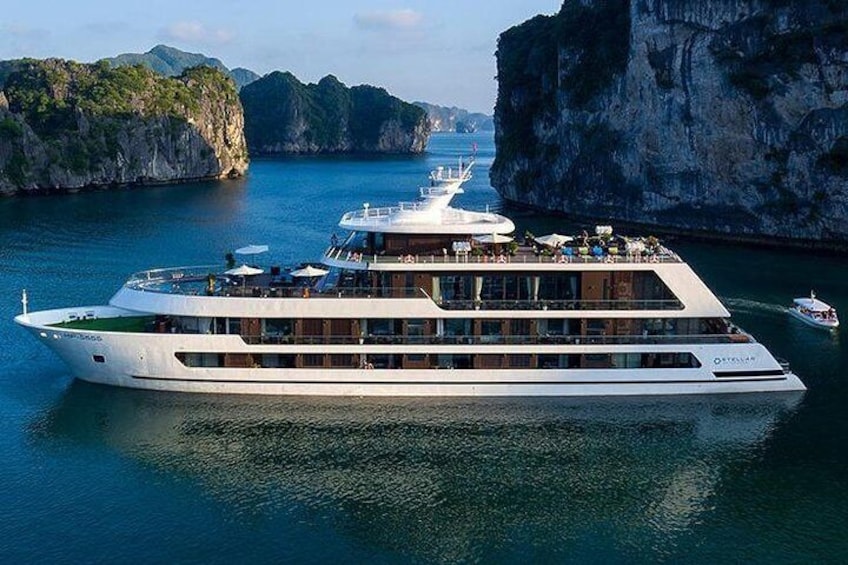 STELLAR OF THE SEAS-Greatest Cruise in the Halong Bay- 2 Days 1 Night Tour