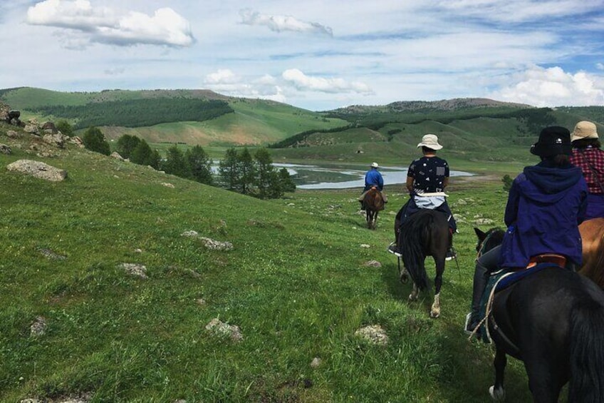 8 Days Central Mongolian Horse Trekking