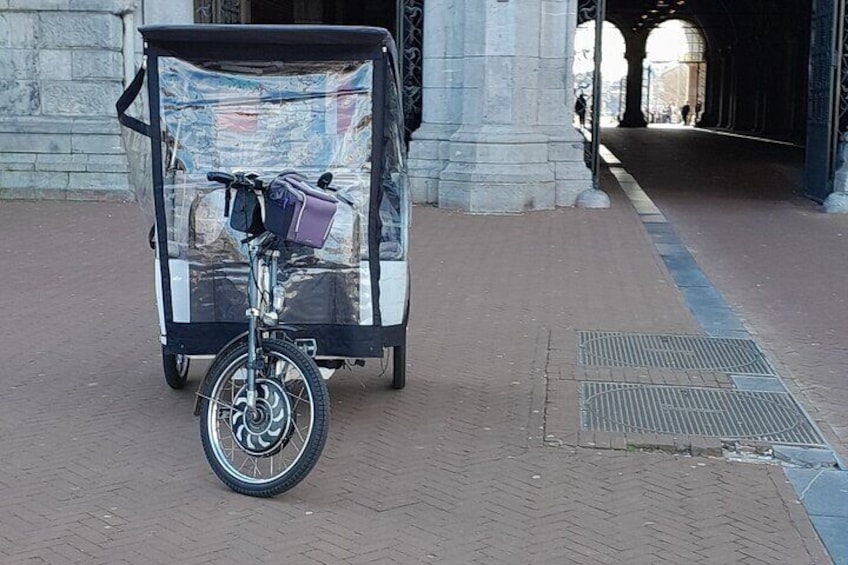 2 hours Amsterdam City Tour in Pedicab