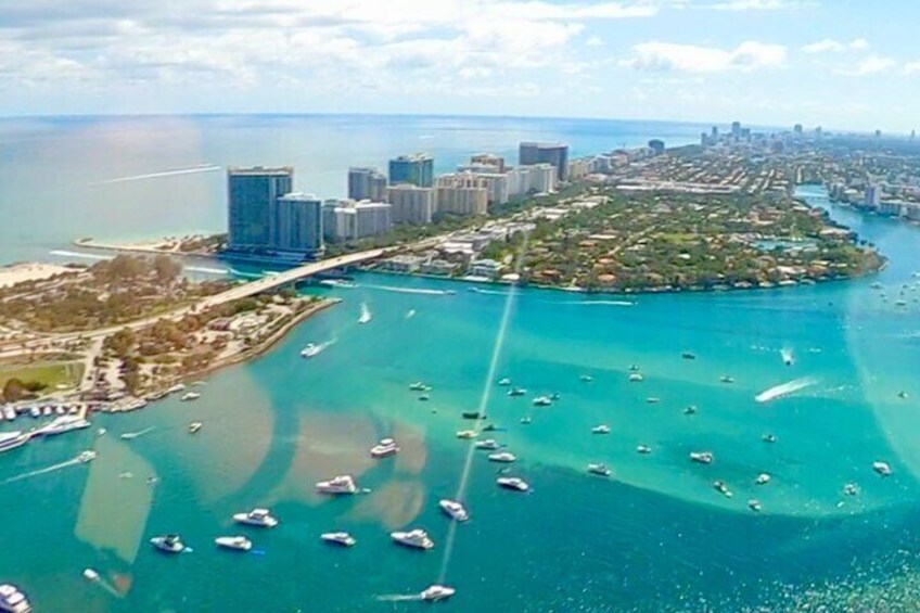 Romantic Miami Private Plane Tour With Champagne