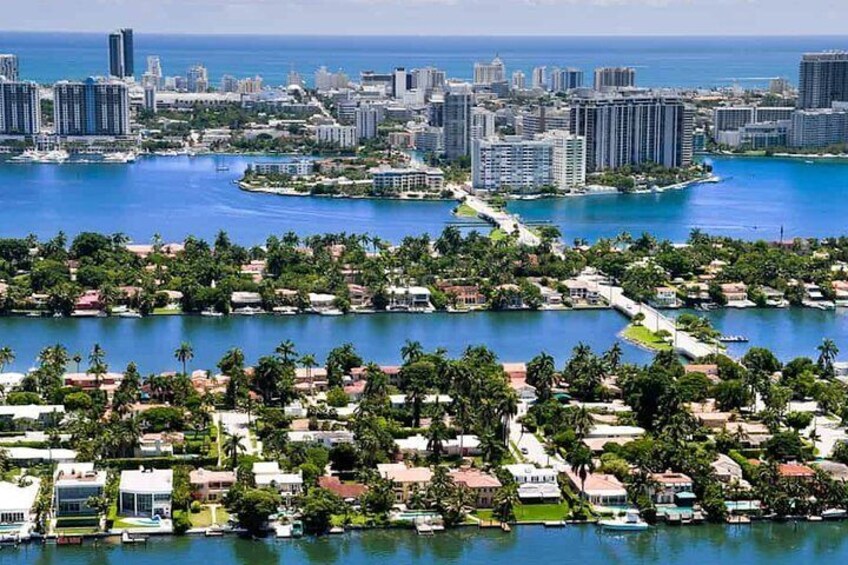 Romantic Miami Air Tour With Champagne - 50 min - PRIVATE