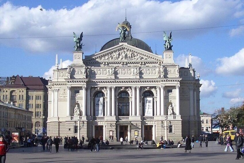 Lviv walking tour