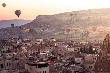 Angebotspaket: Cappadocia Red Tour + ATV Quad Bike Safari + Heißluftballont...