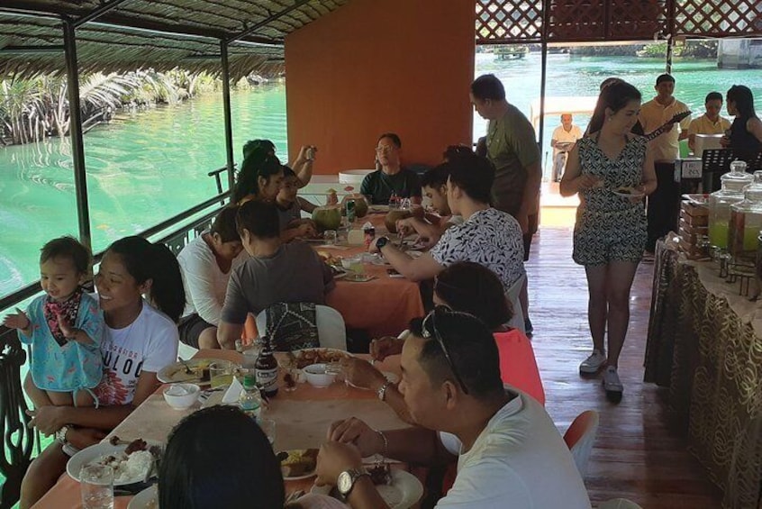 Loboc River Cruise, Bohol