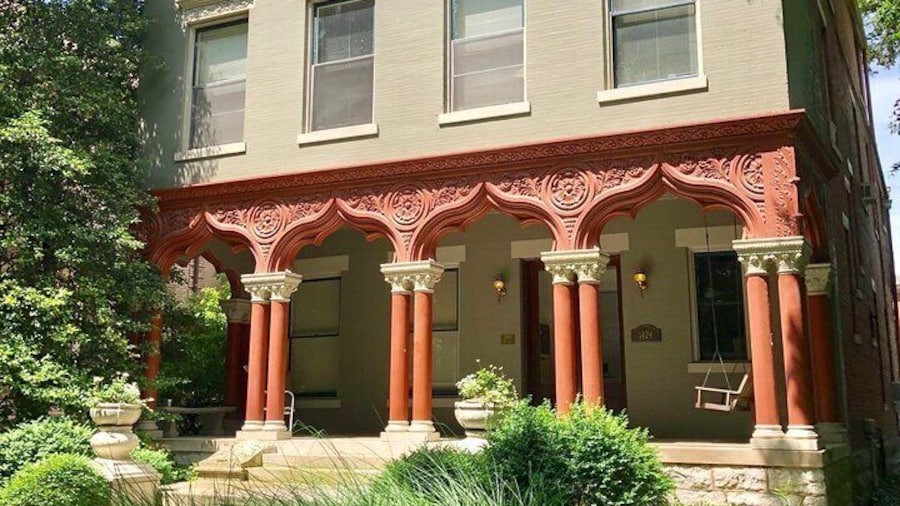 Venetian Gothic arches make the Hindman Briscoe House on St. James Court one of the most interesting examples of Victorian architecture in the state.