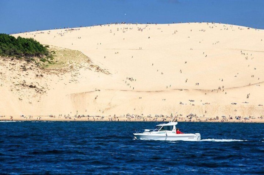 Dune du Pilat and Oysters Tasting in only 1 hour away from Bordeaux ! What else?