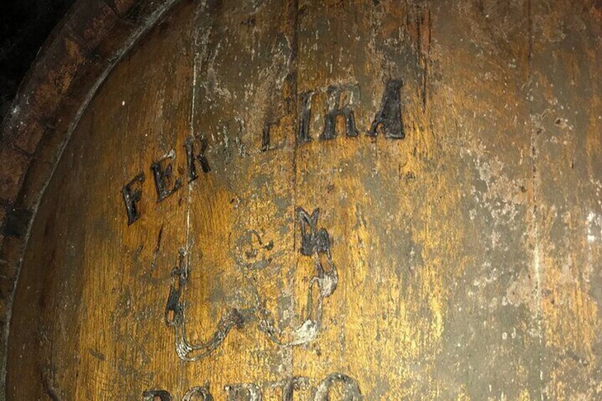 Half day in Porto with Port Wine Cellar Visit and Tasting