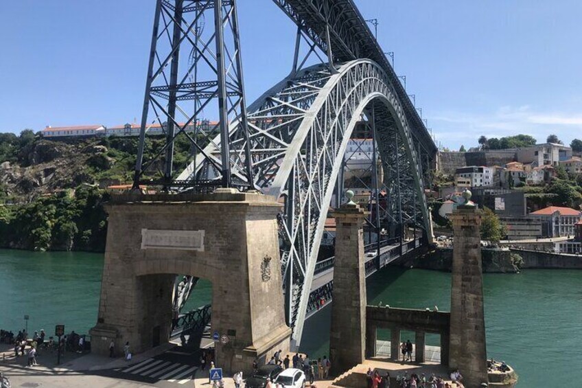 Half day in Porto with Port Wine Cellar Visit and Tasting