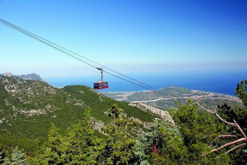 Paragliding on Tahtali mountain from Antalya