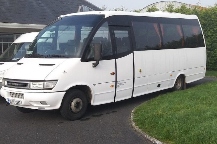 Minibus hire galway Ireland 