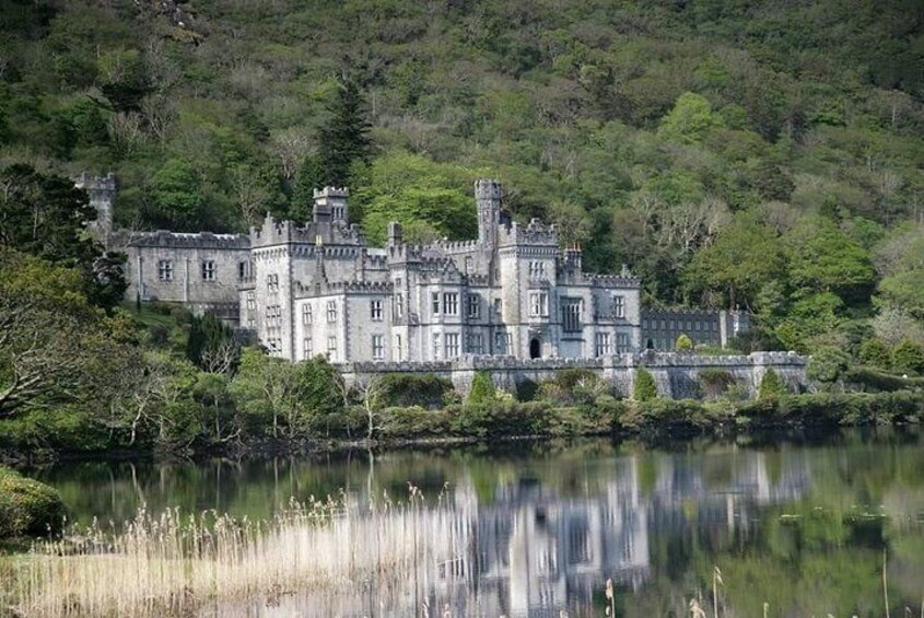 Kylemore abbey connemara