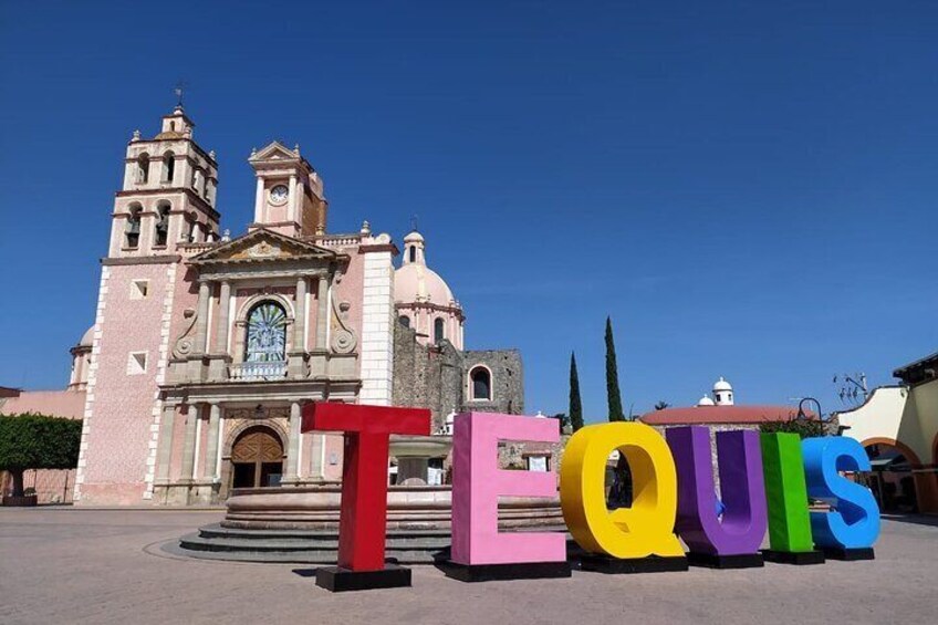 Wine Route in Tequisquiapan with Transportation