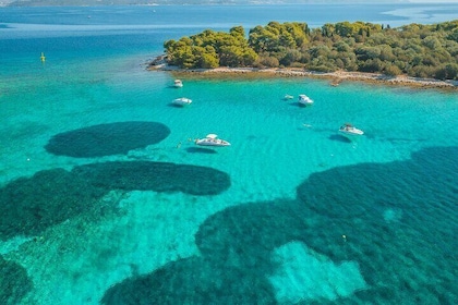 Island hopping (6 Islands) private tour from Trogir or Split