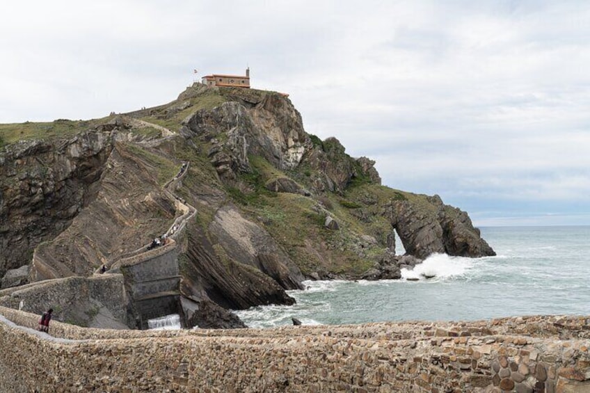 Gaztelugatxe, Mundaka and Gernika Tour from Bilbao