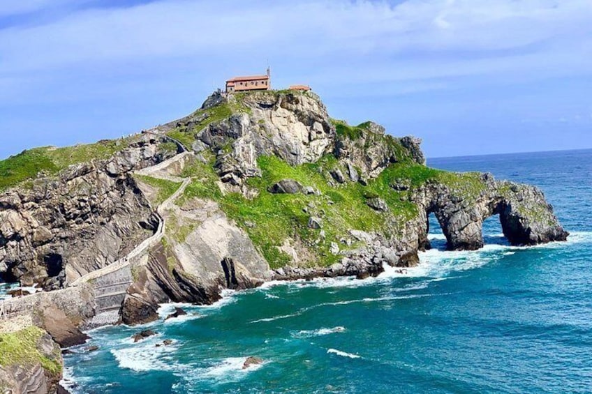 Gaztelugatxe, Gernika and Bermeo small group tour