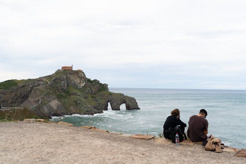 Gaztelugatxe, Mundaka and Gernika Tour from Bilbao