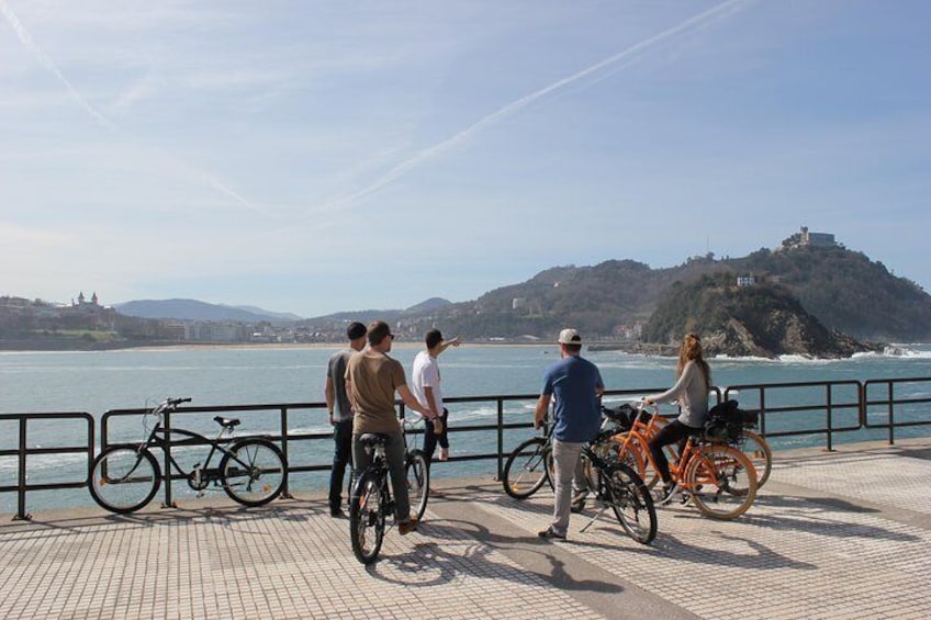 San Sebastian City Bicycle Tour