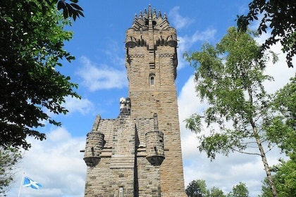 Private Day Tour: Visit 3 Iconic William Wallace Locations