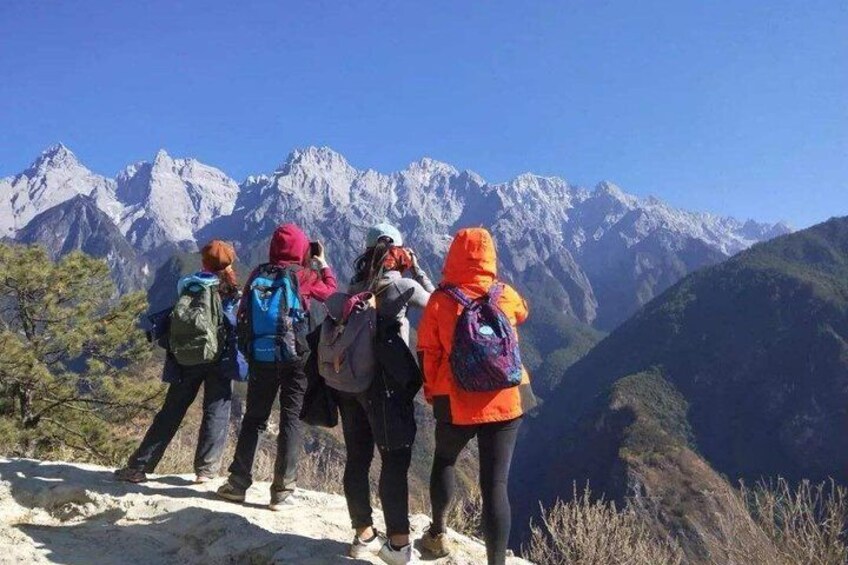 Tiger Leaping Gorge Hiking