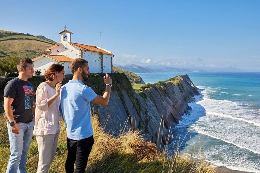 Private Tour to Zarautz, Getaria & Zumaia from San Sebastian