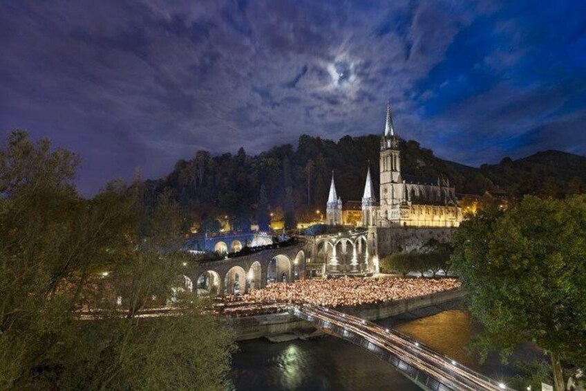 Lourdes Sanctuary and castle small group tour, lunch included