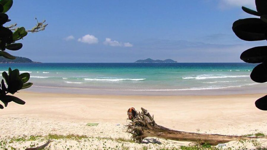 Lopes Mendes beach