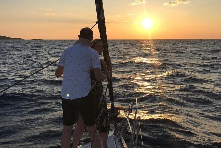 Experience Romantic Sunset under the sails on sail yacht around Hvar-small group