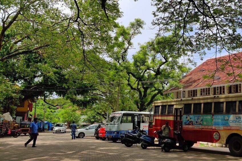 Walking Tour Of Fortkochi & Local Lunch