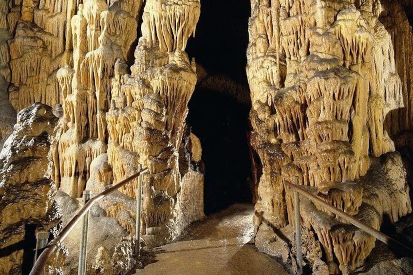 Tour to the Caves of Mallorca with transport from your hotel