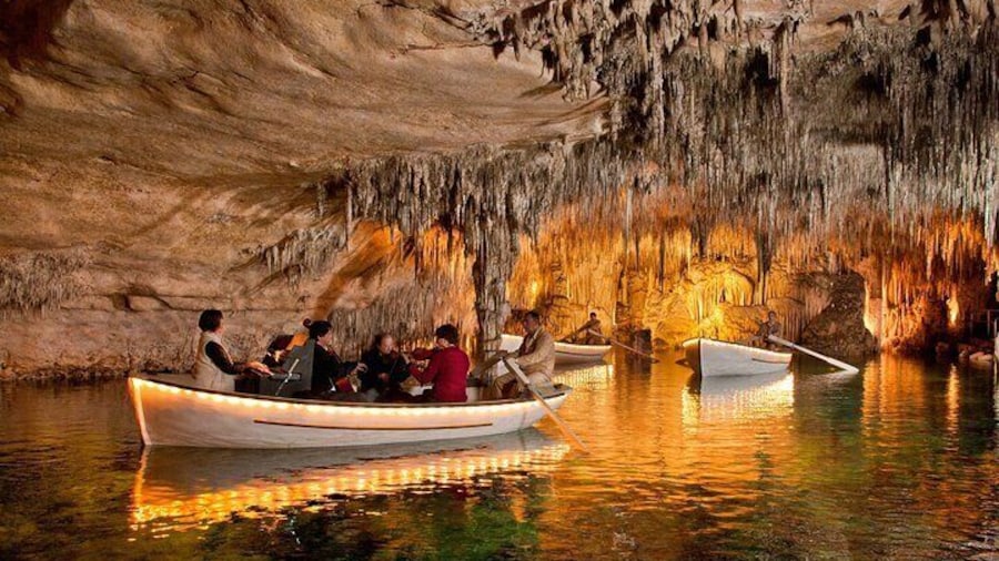 Full day tour to the Caves of Drach and Caves of Hams in Mallorca