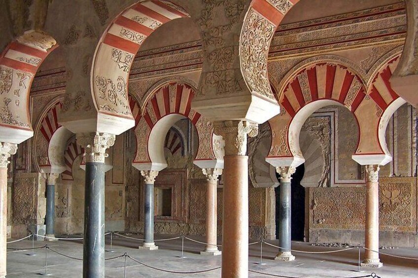 Medina Azahara Córdoba with Bus Transfer