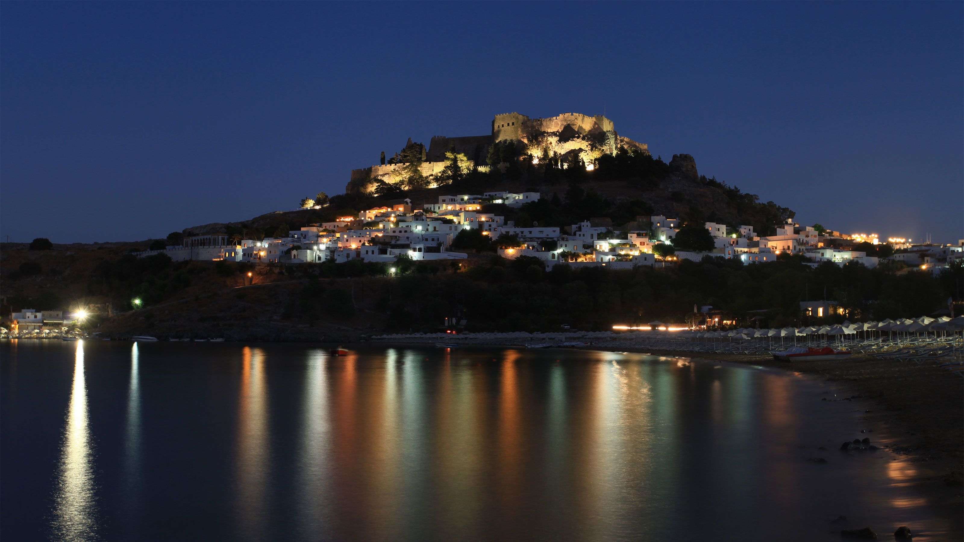 Visite Nocturne De Rhodes Avec D Ner