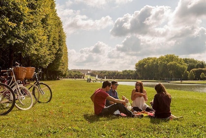 Versailles cykeltur med marknad, trädgårdar och guidad palatstur