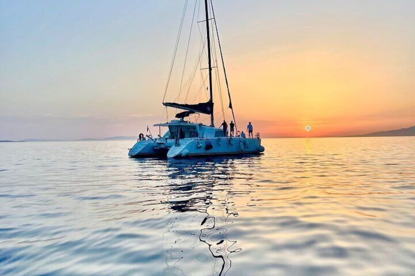 Mykonos Catamaran Cruise with Meal Drinks and Free Transport
