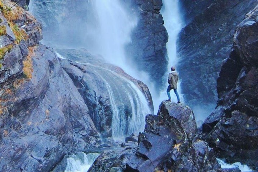 Hesjedalsfossen waterfall