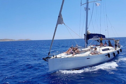 Paros Semi private Full day cruise with a sailing yacht