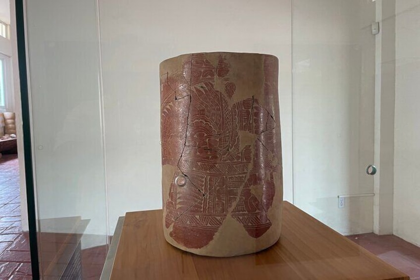 FUNERAL URN