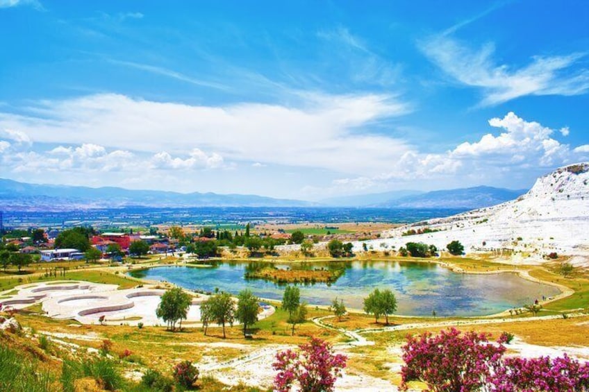 lake of pamukkale