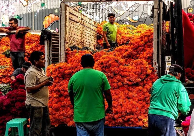 Mexico City: Small-Group Market Secrets & Cooking Clas Tour 