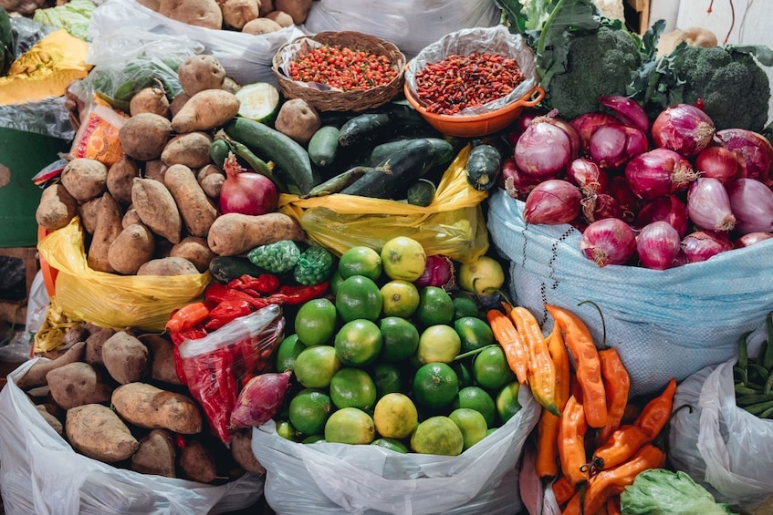 Mexico City Small Group Market Secrets & Salsa Making Experience
