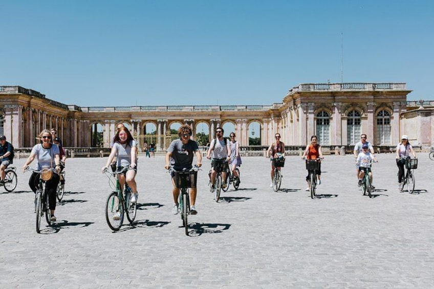 Versailles Domain Guided Day Bike Tour with Palace Entrance from Paris by Train