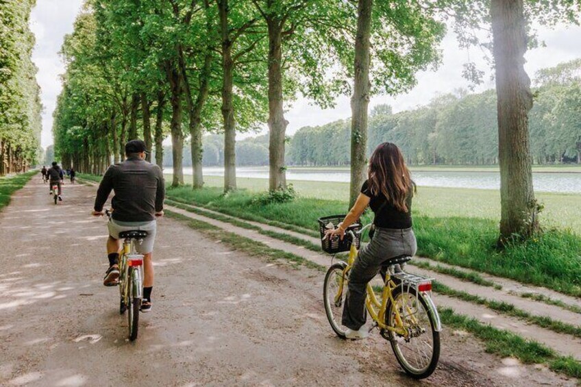 Riding along the Grand Canal