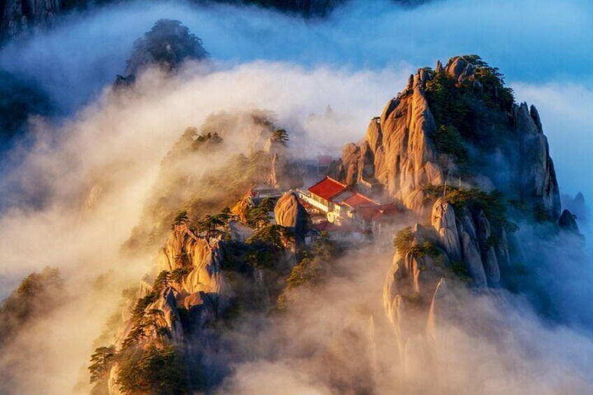 Best Adventure of Mt. Huangshan/Yellow Mountain with Local Guide